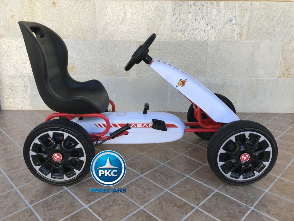 KART A PEDALES FIAT ABARTH BLANCO 3
