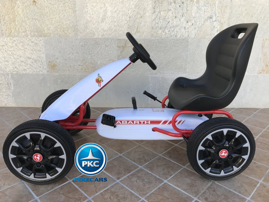 KART A PEDALES FIAT ABARTH BLANCO 5