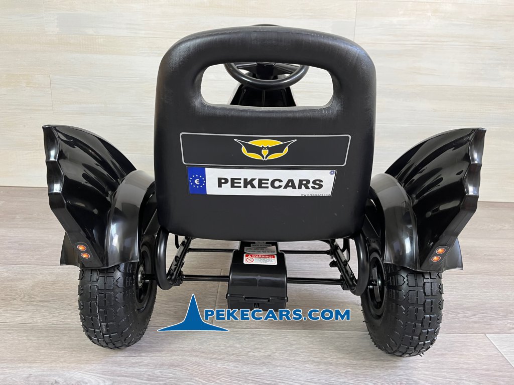 Kart a Pedales Hombre Murciélago Negro