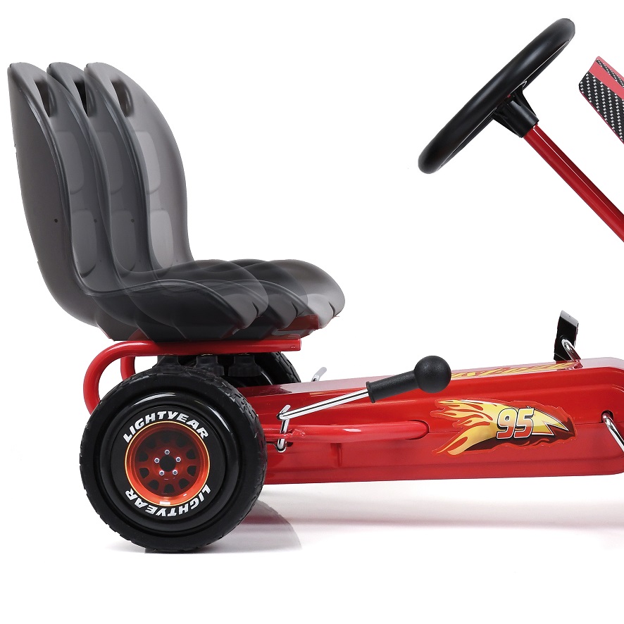 Kart a pedales McQueen de Cars - asiento regulable